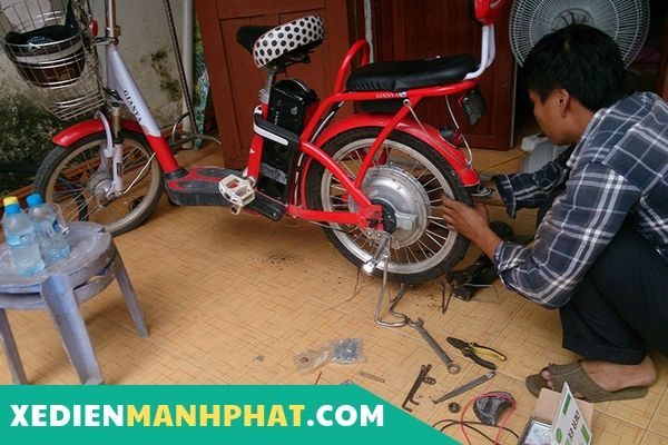 Sửa xe đạp điện tại nhà