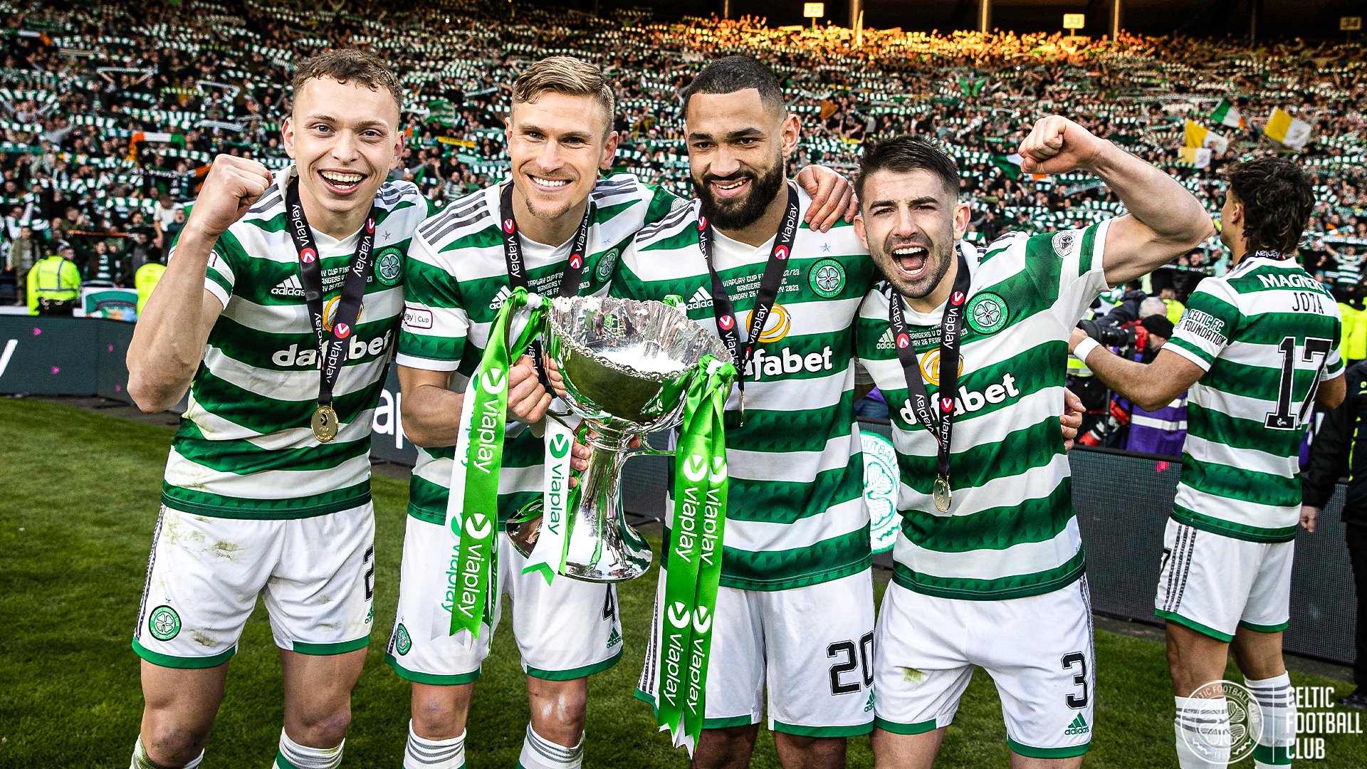 Áo Câu Lạc Bộ Celtic 2023/2024 - "Tâm Điểm Chú Ý" Tại Mùa Giải Mới