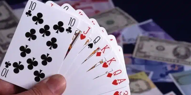 Hướng Dẫn Chơi Poker 7 Lá – Cơ Bản Đến Nâng Cao