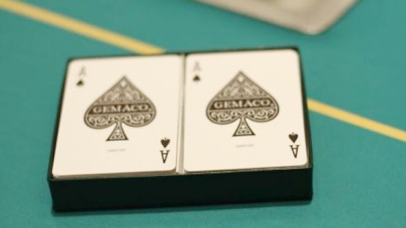 Chia sẻ kinh nghiệm chơi Texas Poker Wi88 của bạn để đánh bại đối thủ - wi88